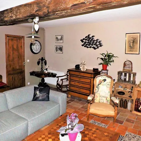 Bed & Breakfast La Girondine Galgon